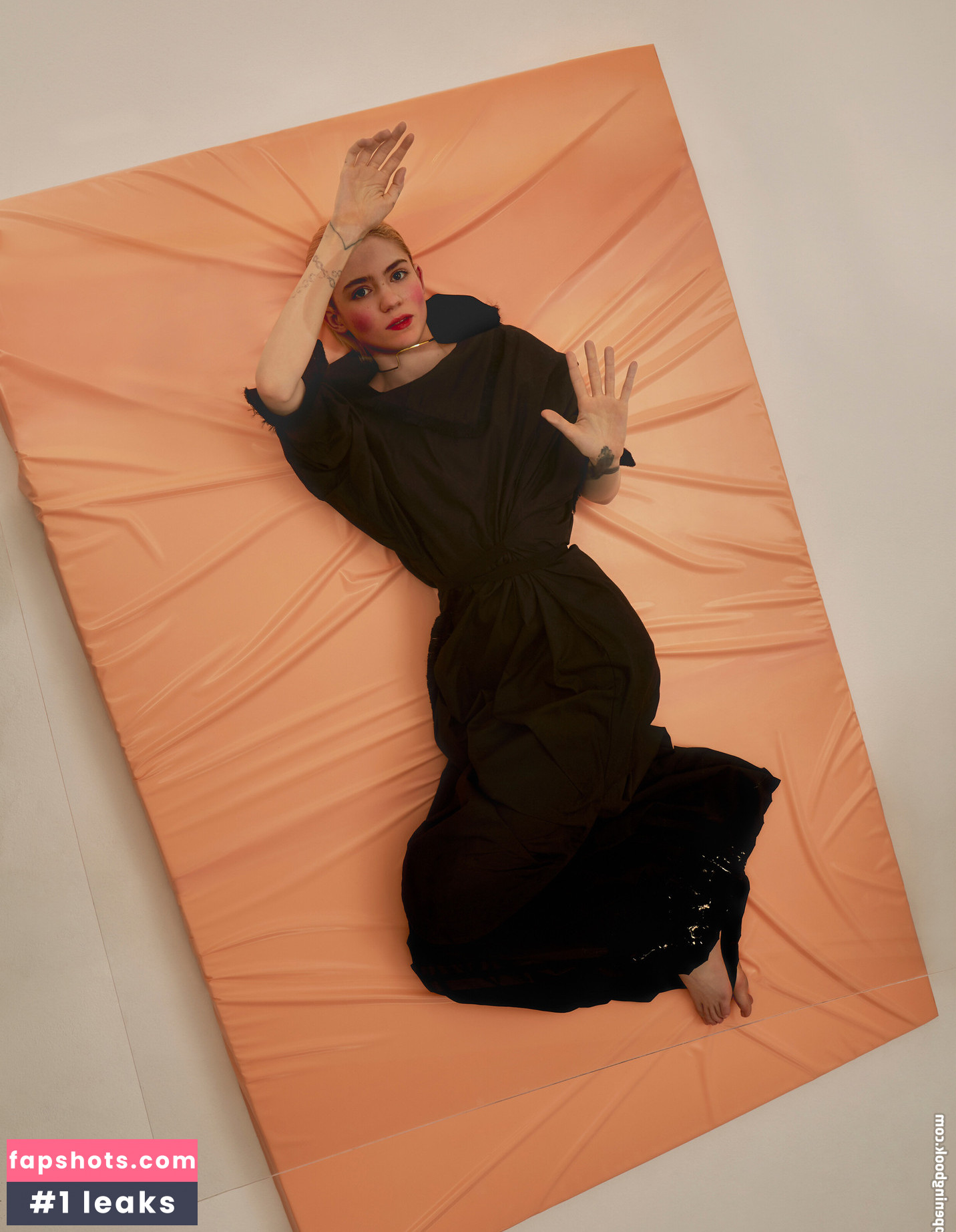 Grimes gallery photo #94