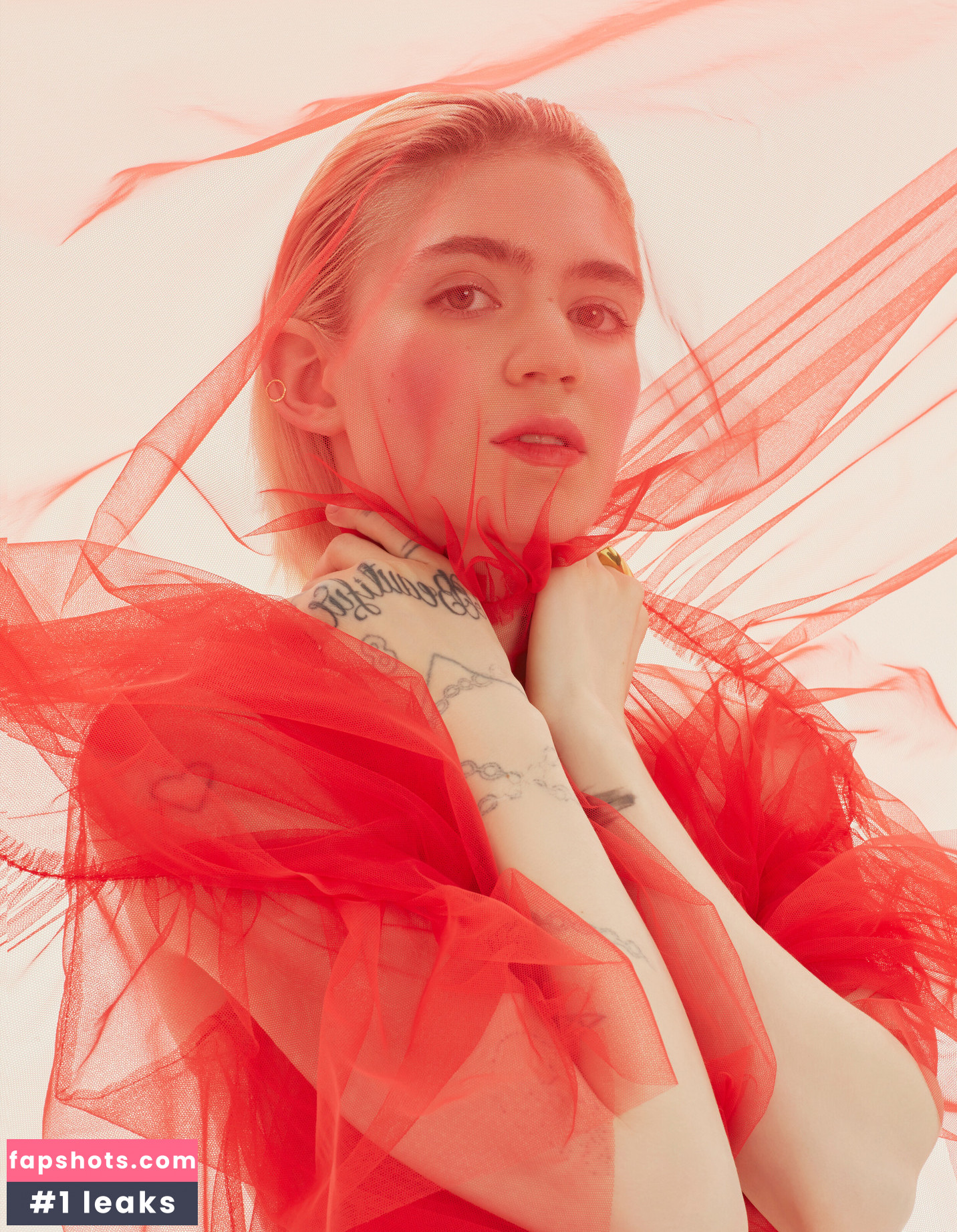 Grimes gallery photo #97