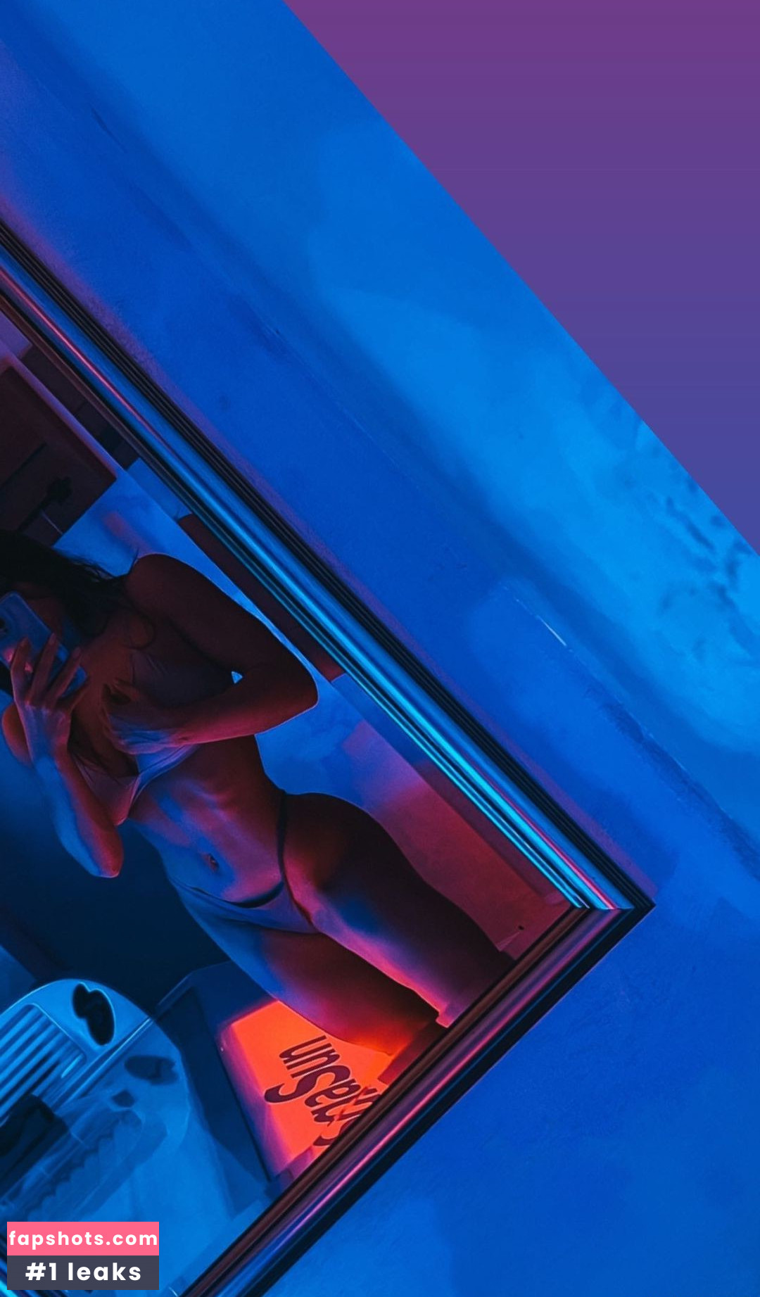 grovu.georgiana nude babe gallery