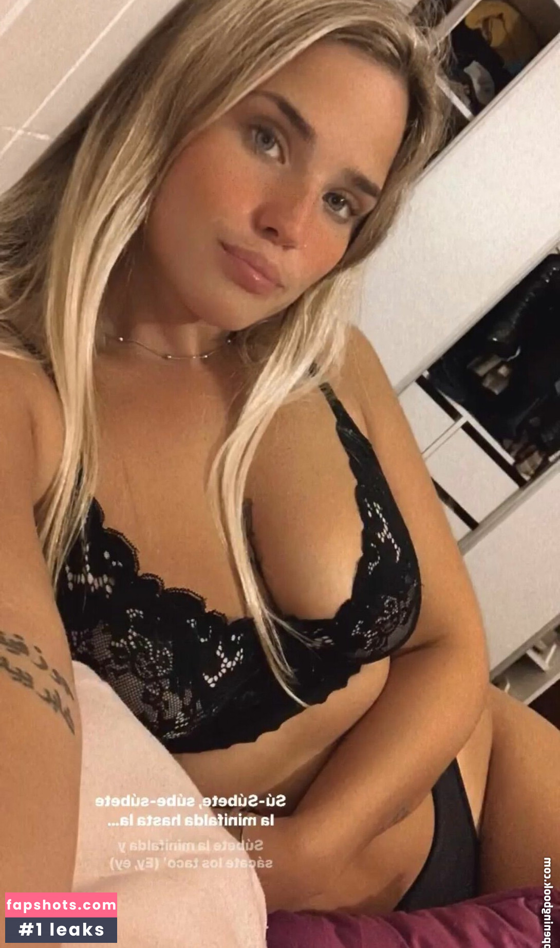 Guadalupe Laiz nude babe gallery