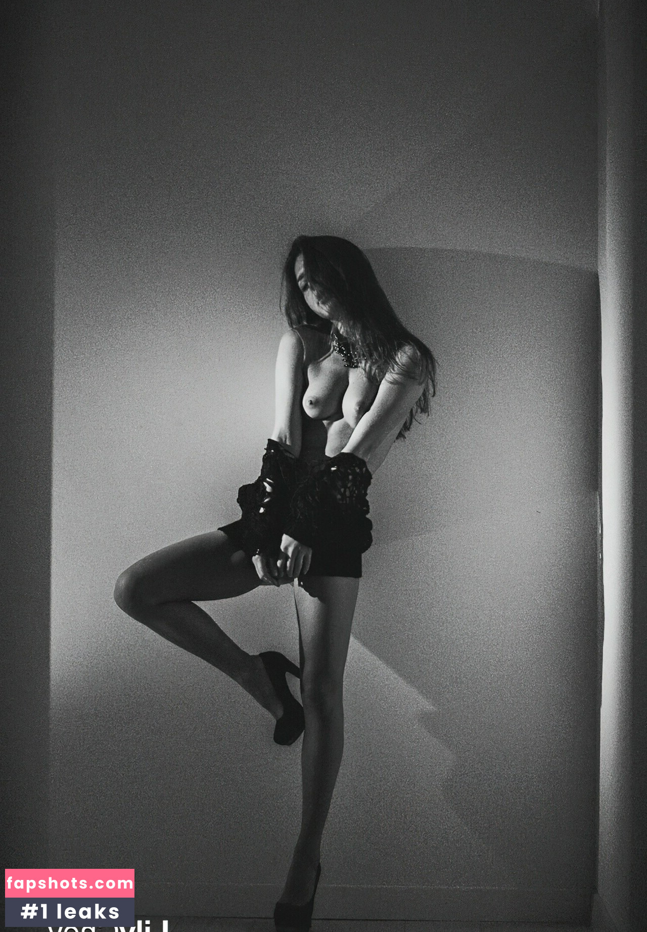 Guerlain gallery photo #53