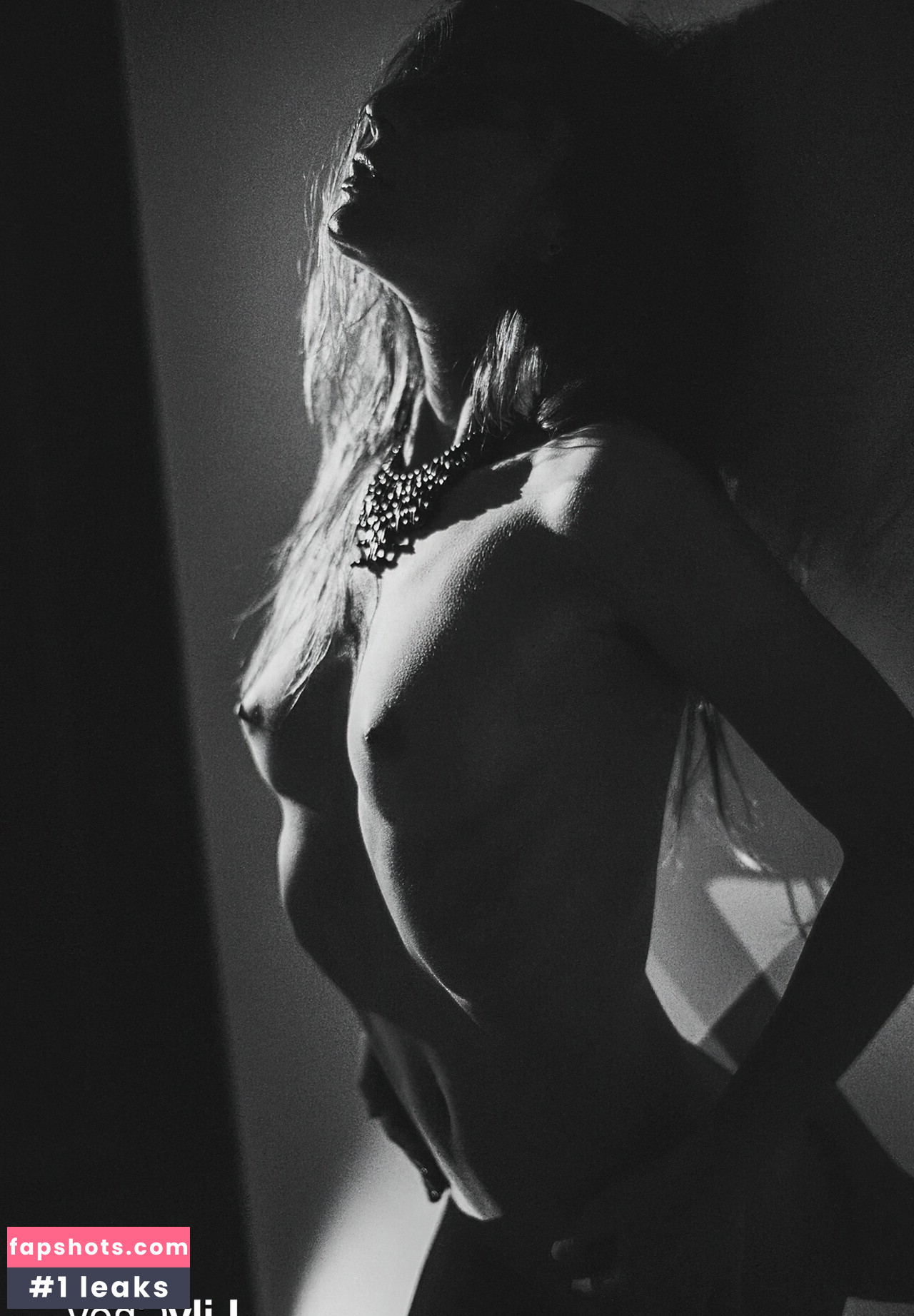 Guerlain gallery photo #62