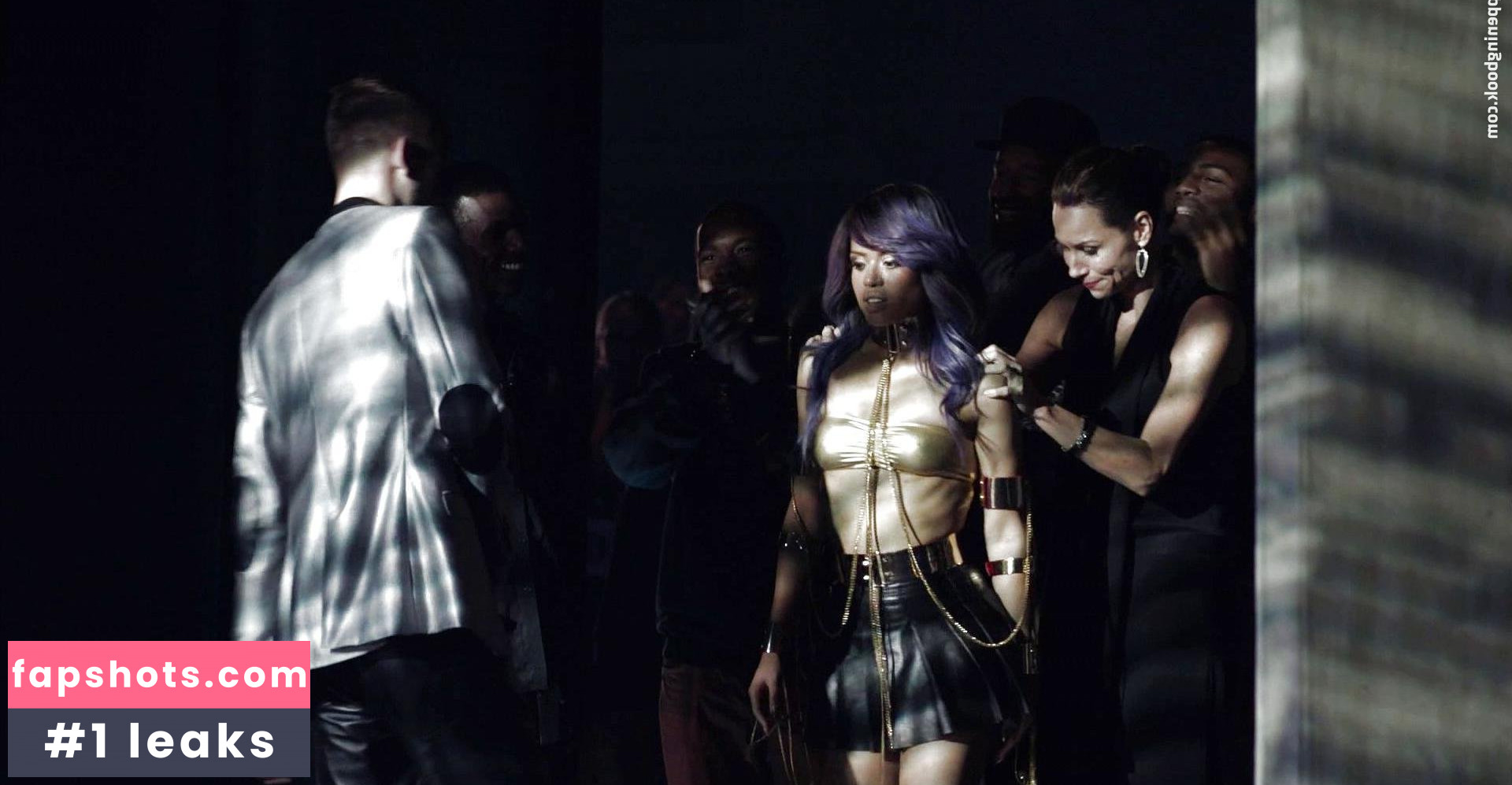 Gugu Mbatha-Raw gallery photo #83