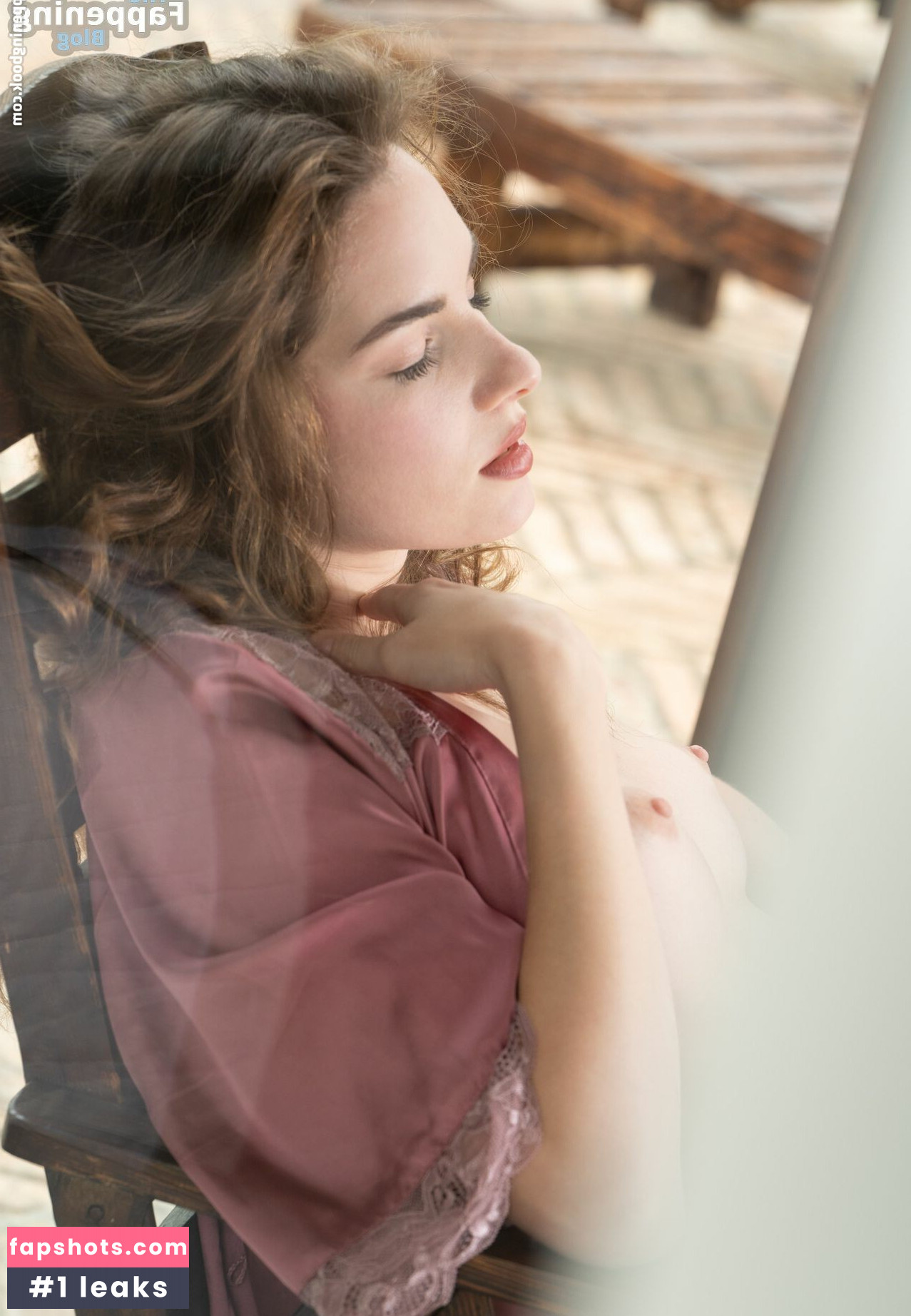 Guinevere Huney gallery photo #13