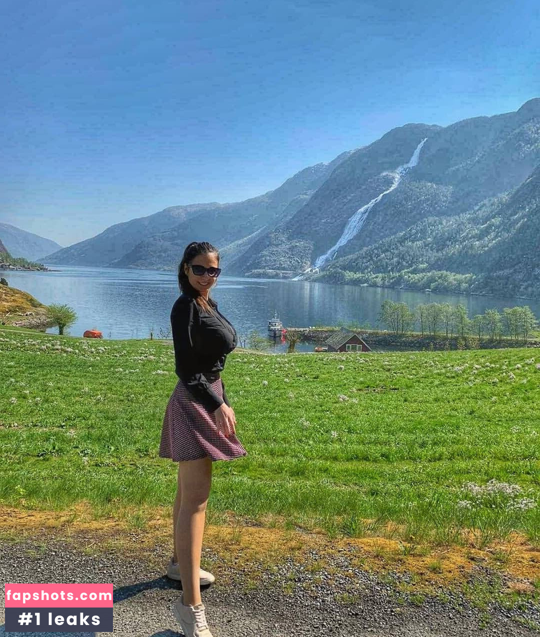 Gulia gallery photo #28