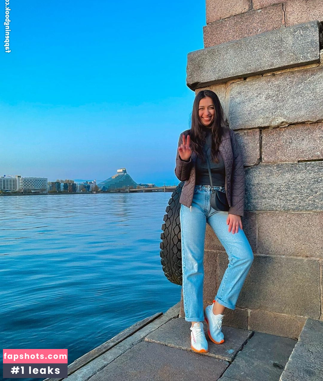 Gulia gallery photo #33