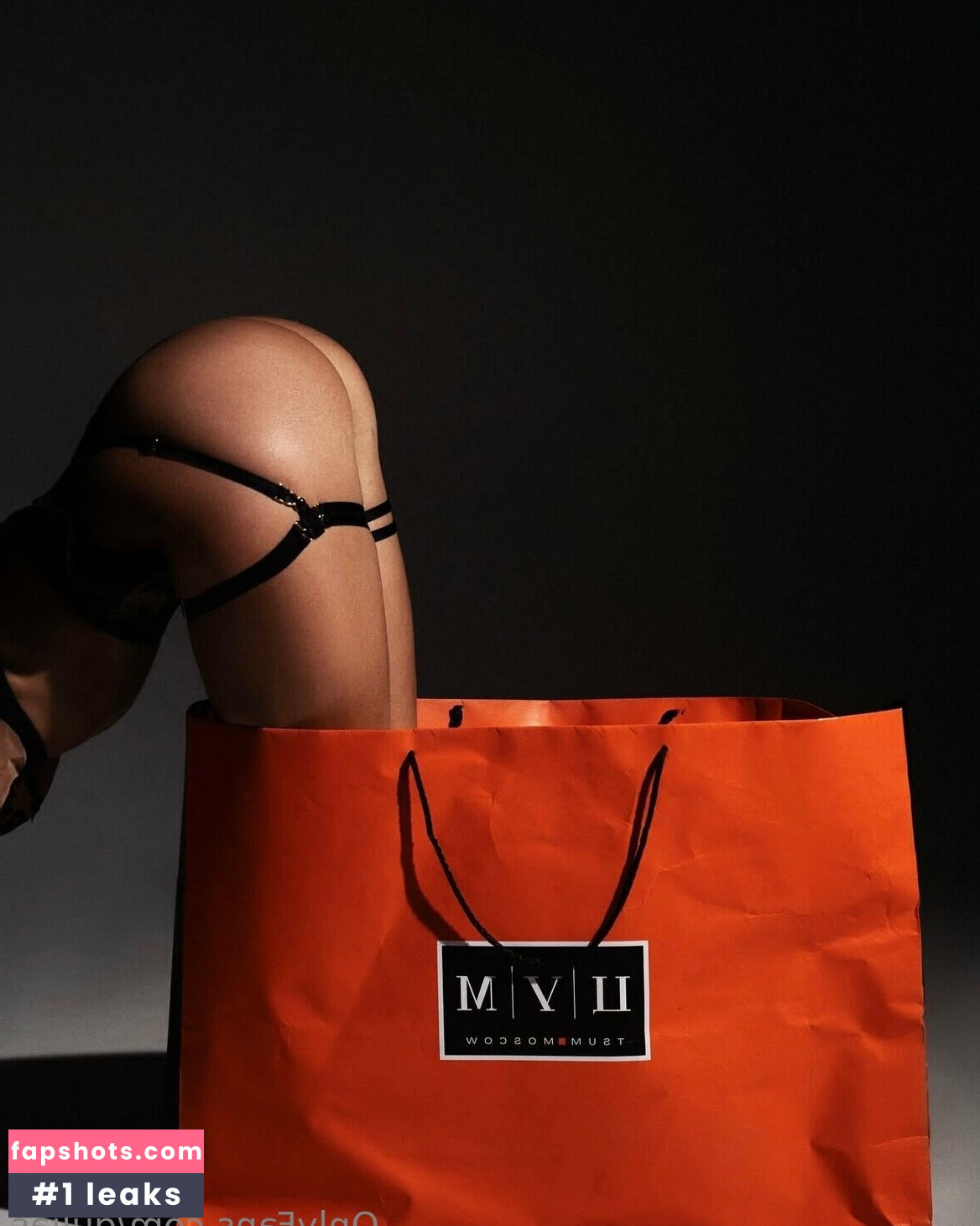 gulias Nahé úniky fotek pouze od fanoušků #2 - Fapshots