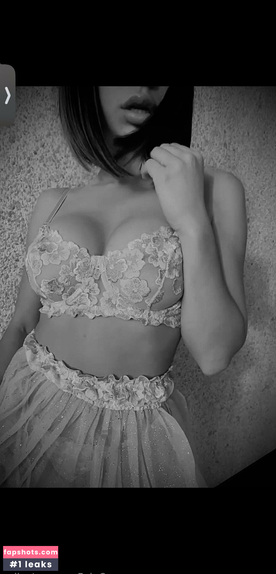 gulias Nahé úniky fotek pouze od fanoušků #4 - Fapshots