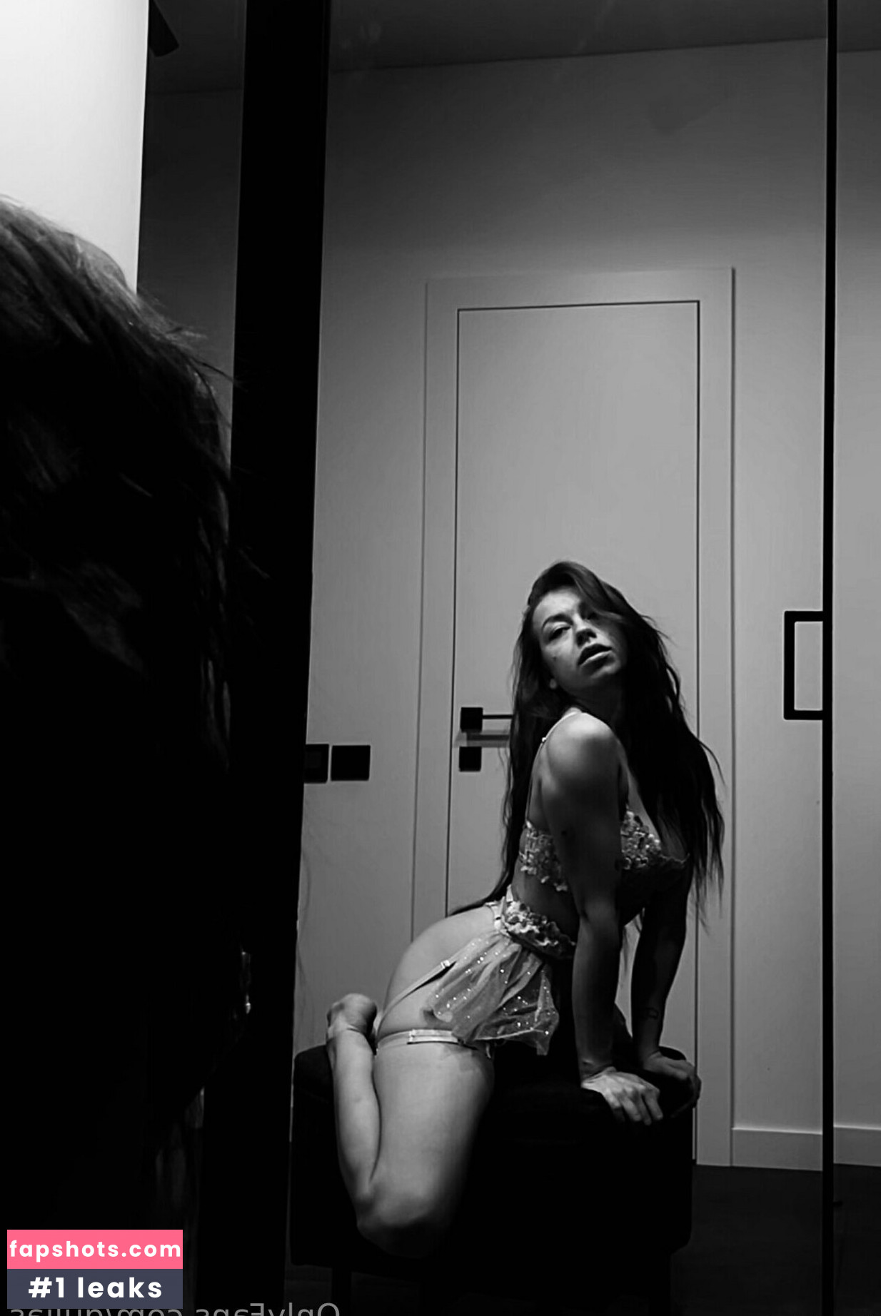 gulias Nahé úniky fotek pouze od fanoušků #6 - Fapshots