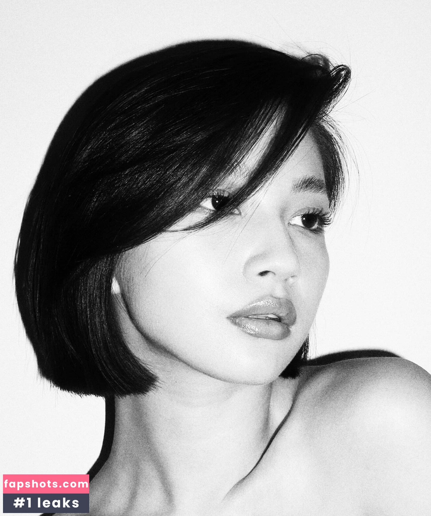 Gulsezim Khassen gallery photo #3