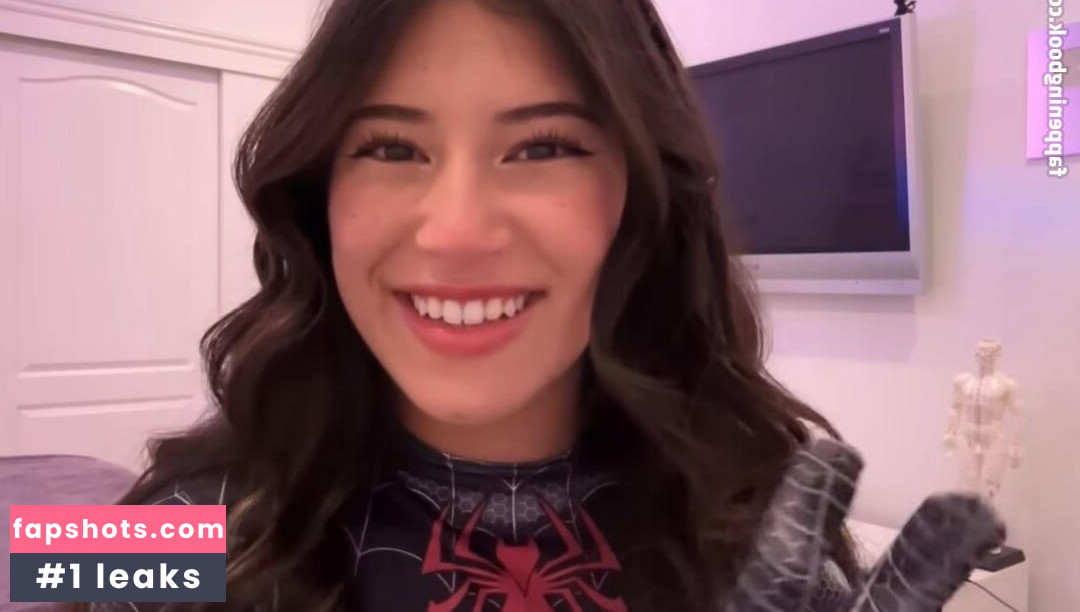 gumoochie gallery photo #2