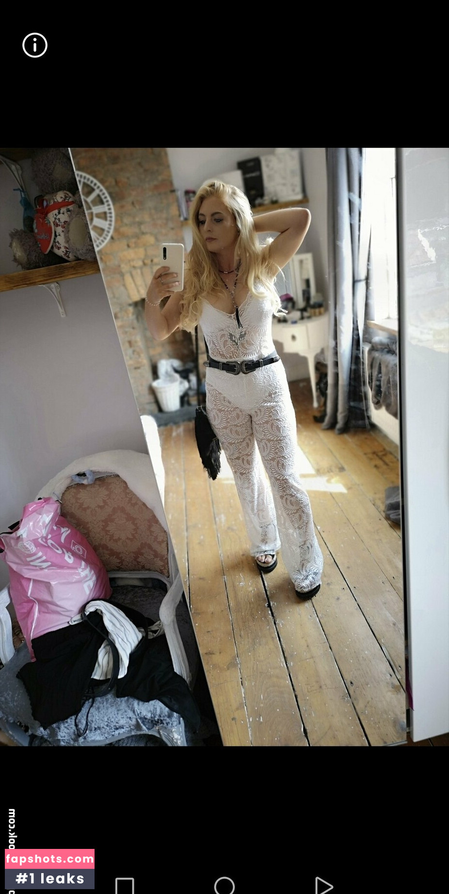 gushinggeegeefree nude babe gallery