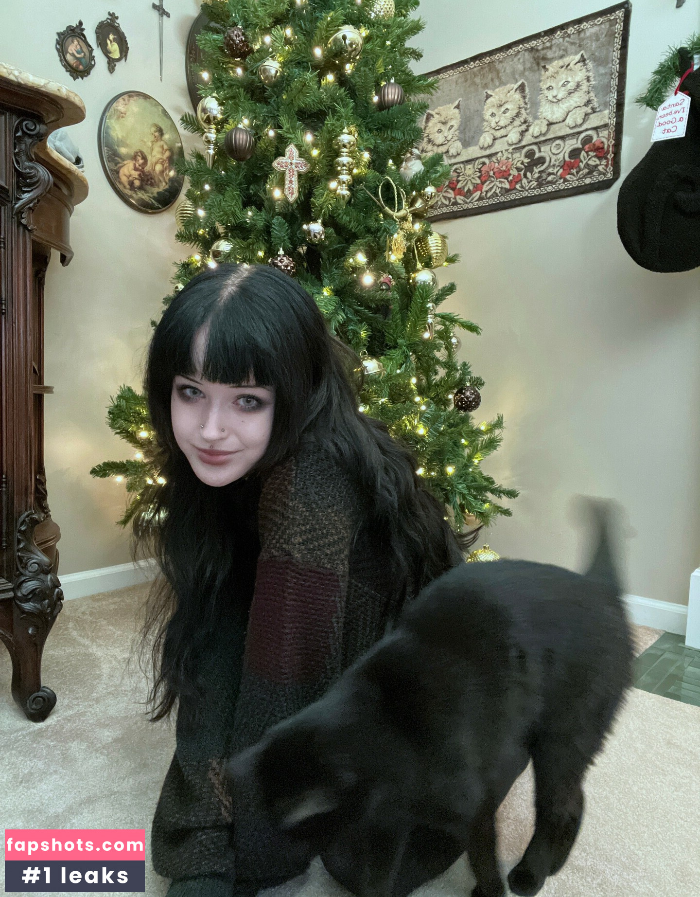 Gutknot nude babe gallery