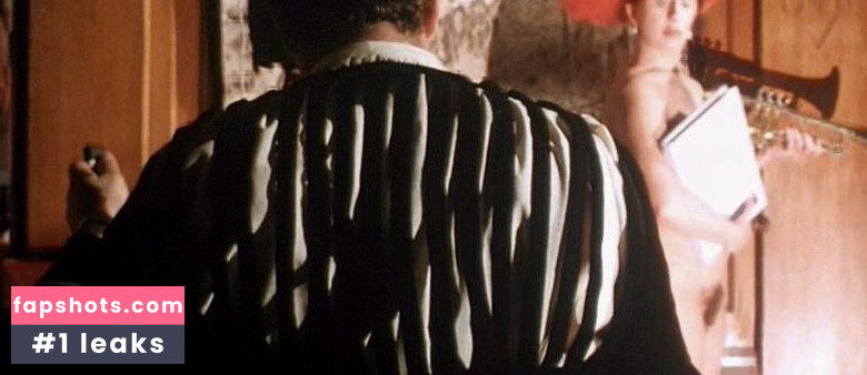 Guusje van Tilborgh gallery photo #3