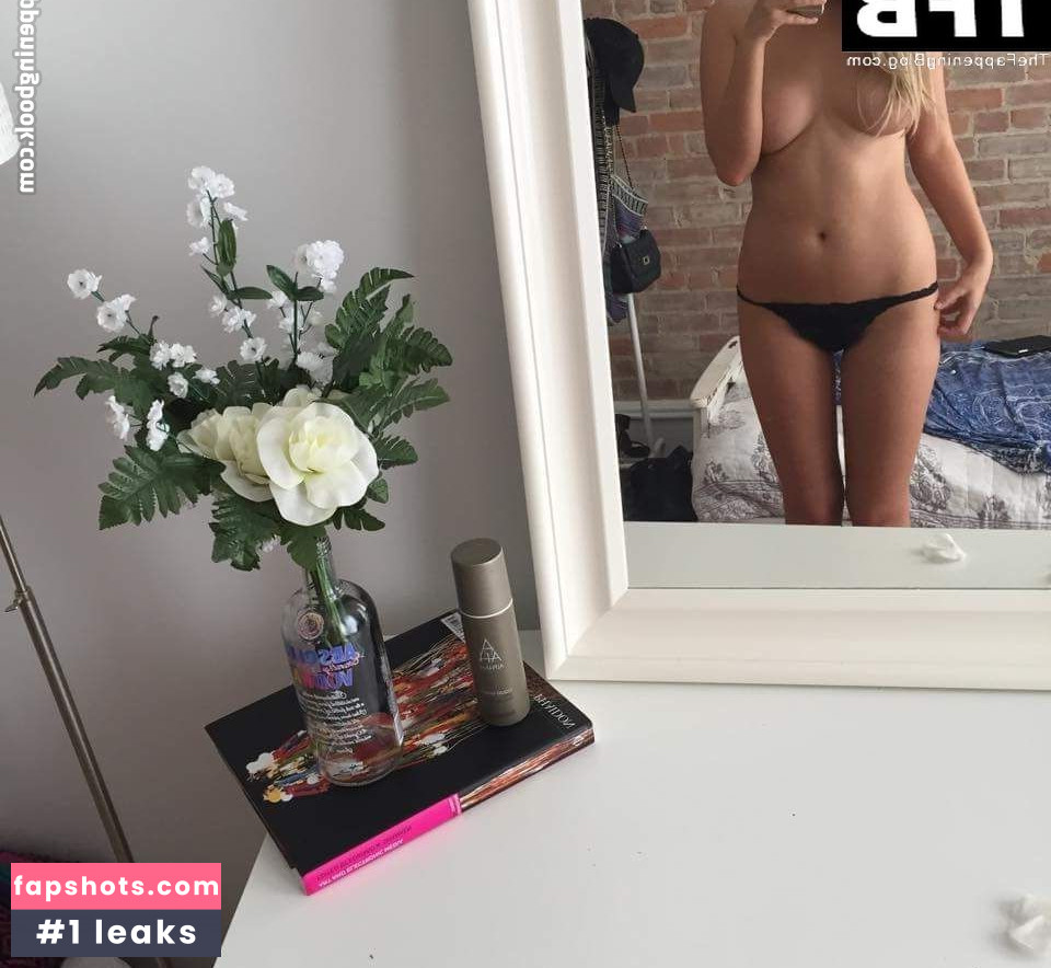 Gwen Gwiz Nude Leaks OnlyFans Photos #58 - LeakJerk