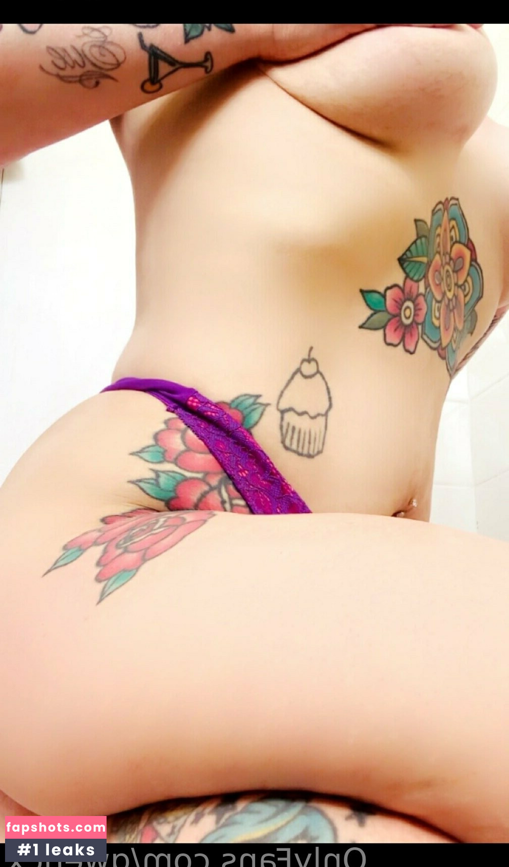 gwencx gallery photo #2