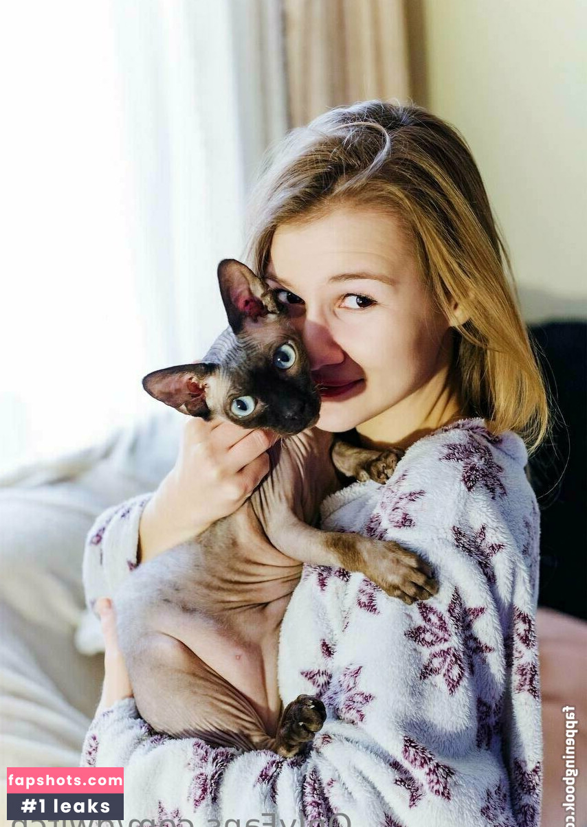 gwitch gallery photo #23