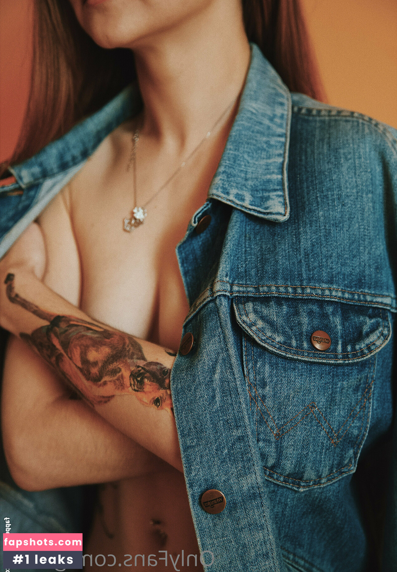 gwitch gallery photo #35