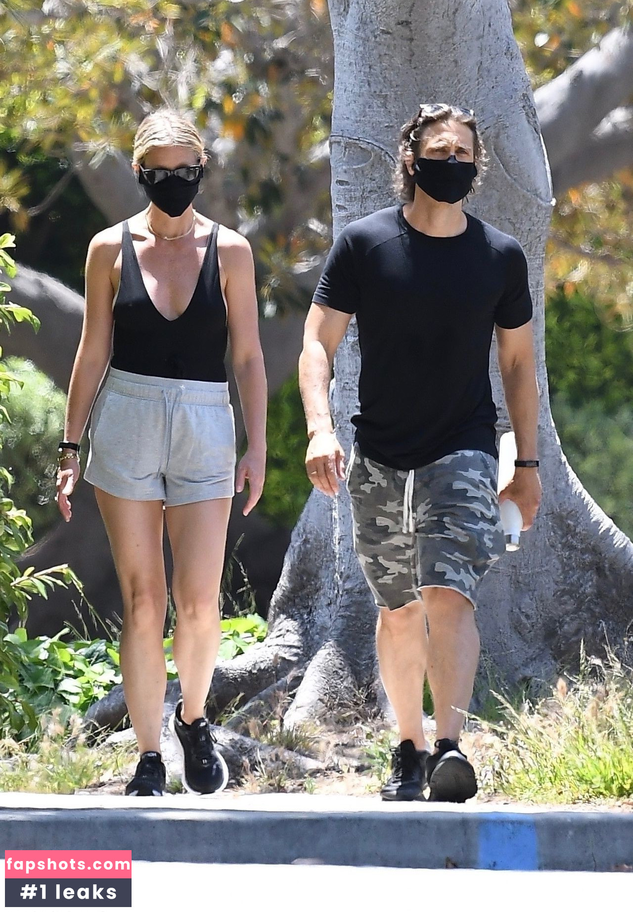 Gwyneth Paltrow Nude Leaks OnlyFans Photos #141 - LeakJerk