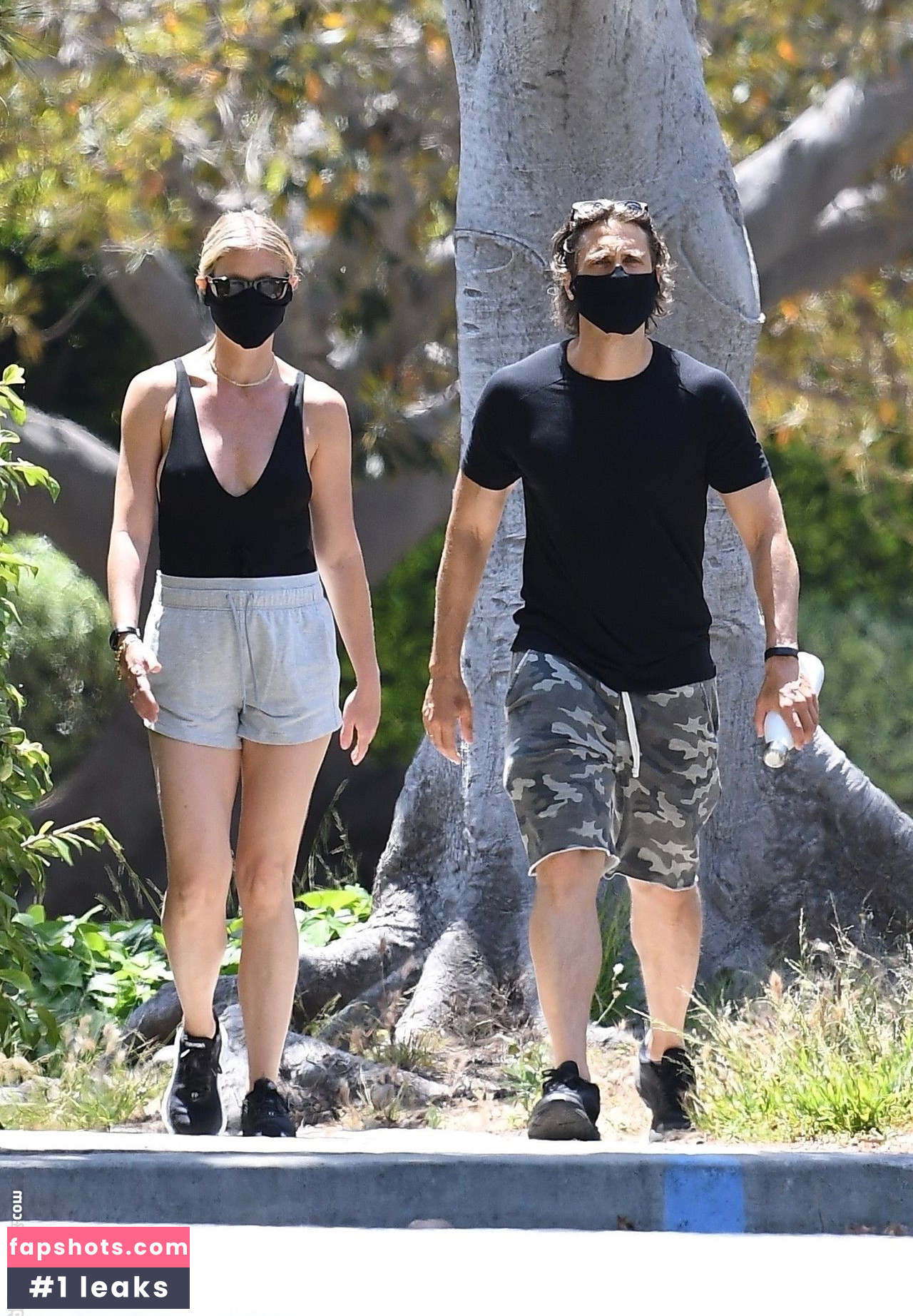 Gwyneth Paltrow Nude Leaks OnlyFans Photos #142 - LeakJerk