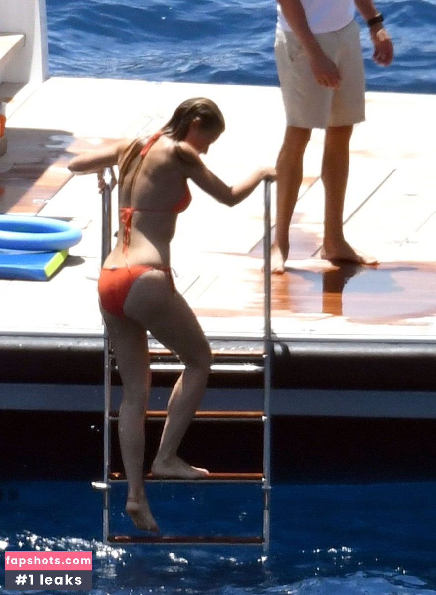 Gwyneth Paltrow gallery photo #295