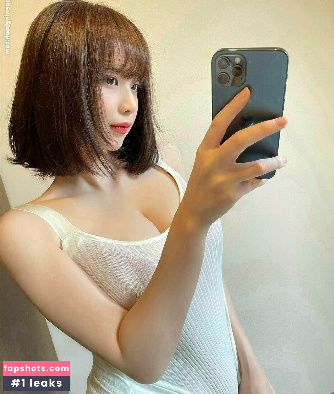 h___ruu1 nude babe gallery