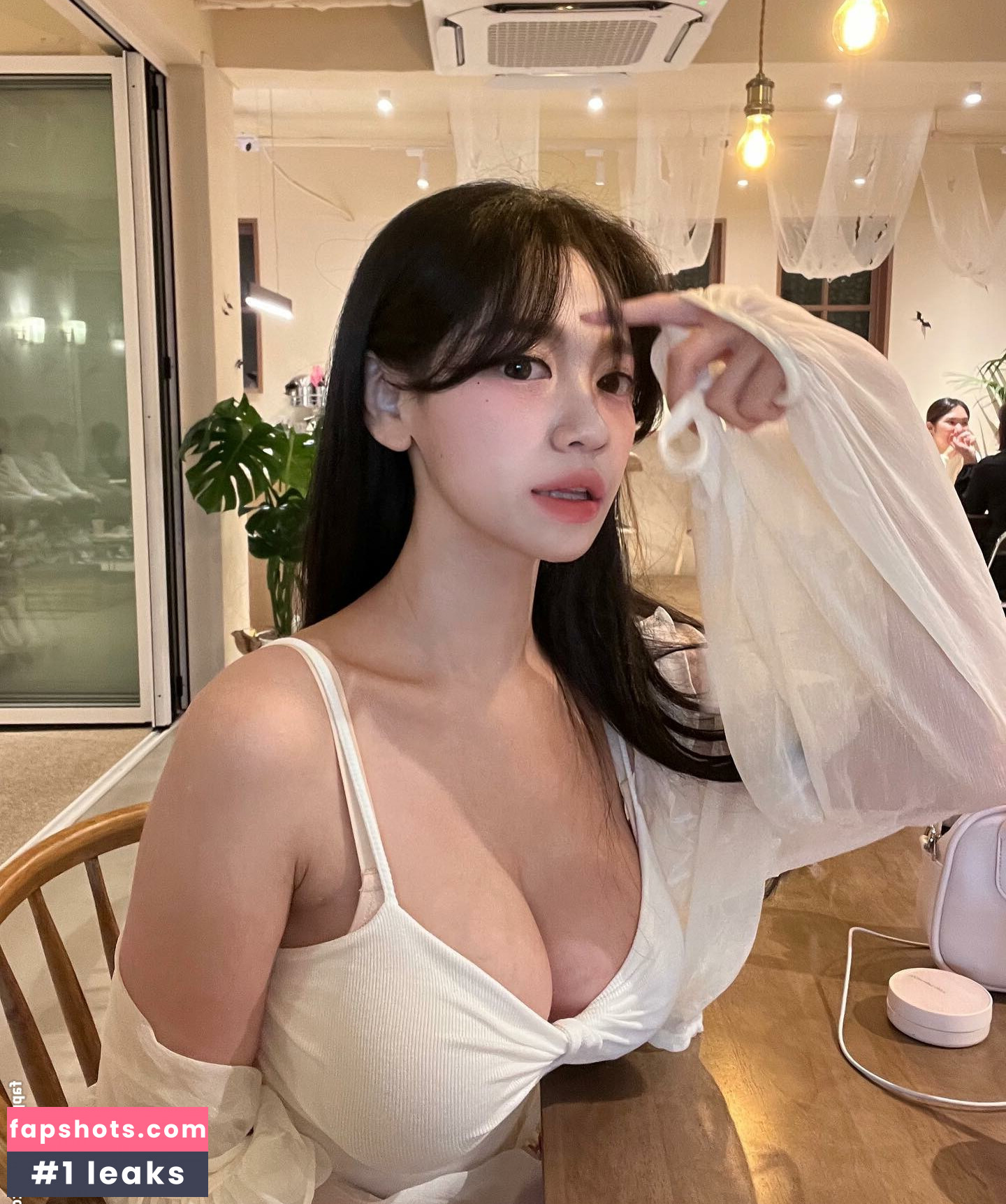 h___xee gallery photo #23