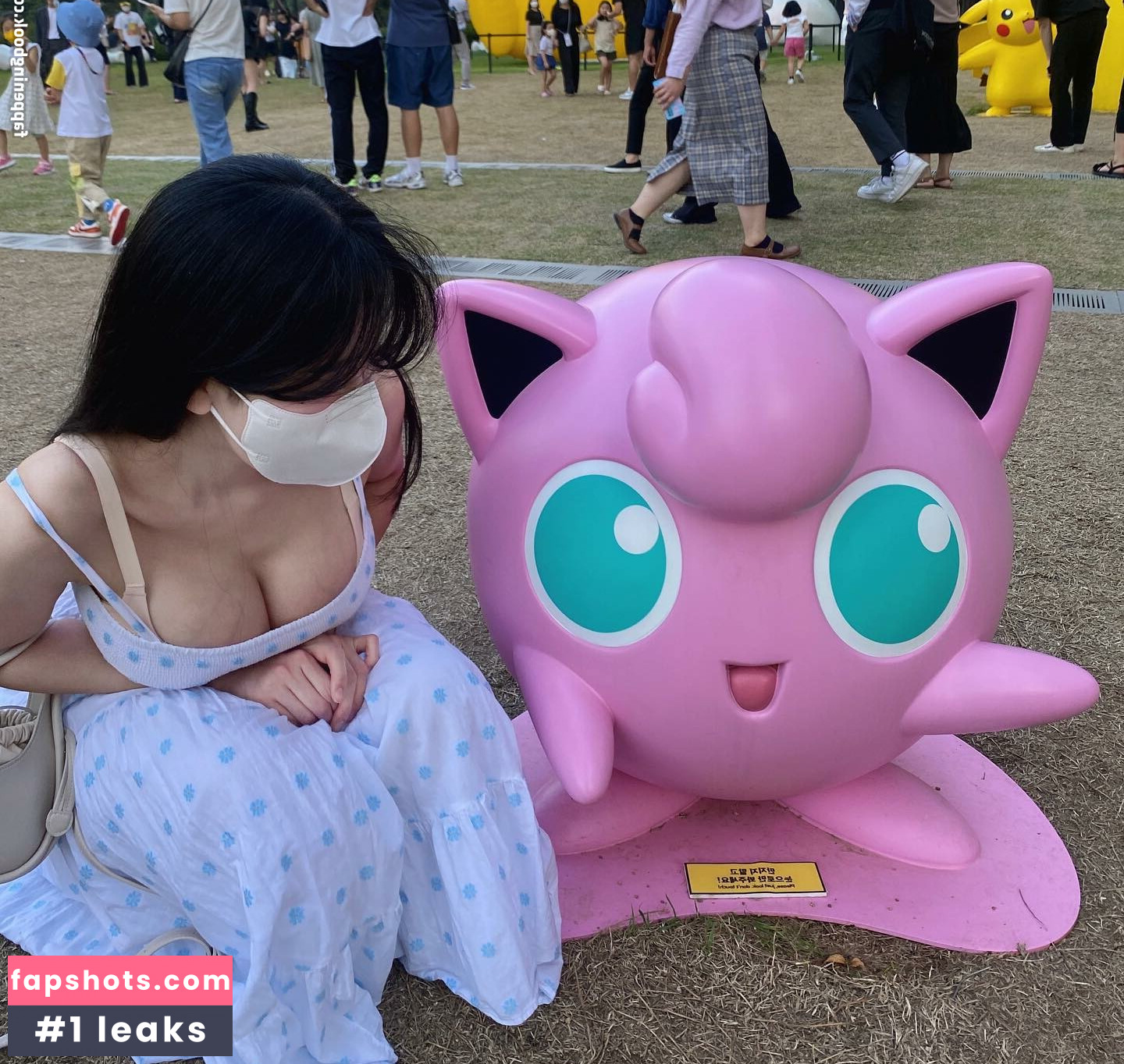 h___xee gallery photo #7