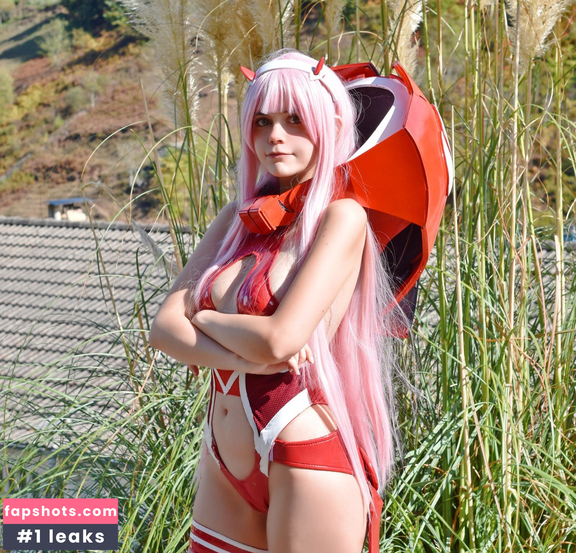 hacchi_kuma nude babe gallery