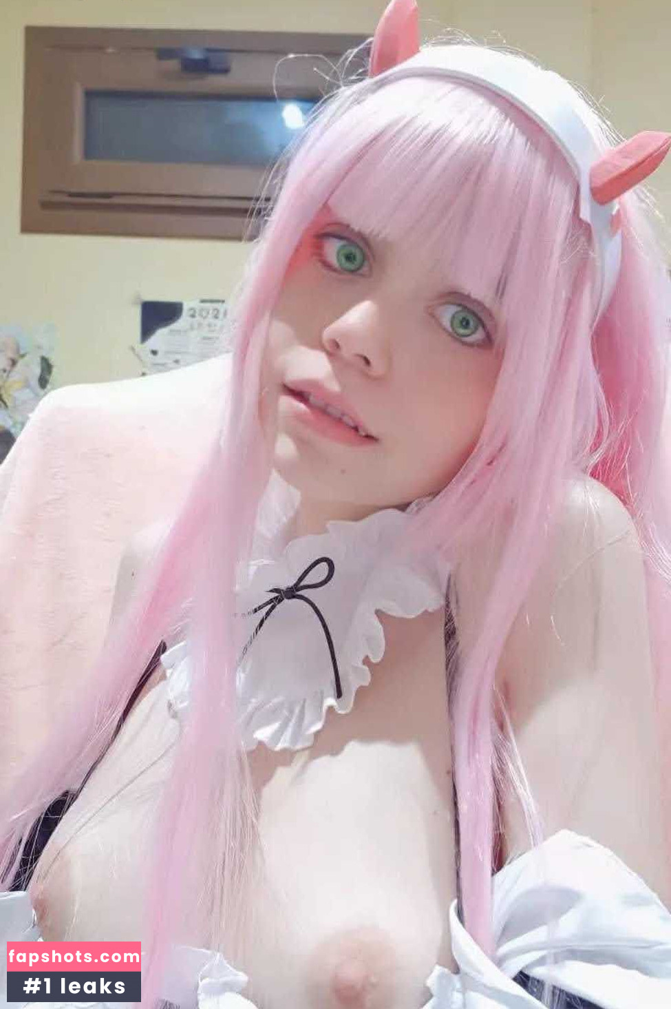 Hacchi_Whitebear gallery photo #14