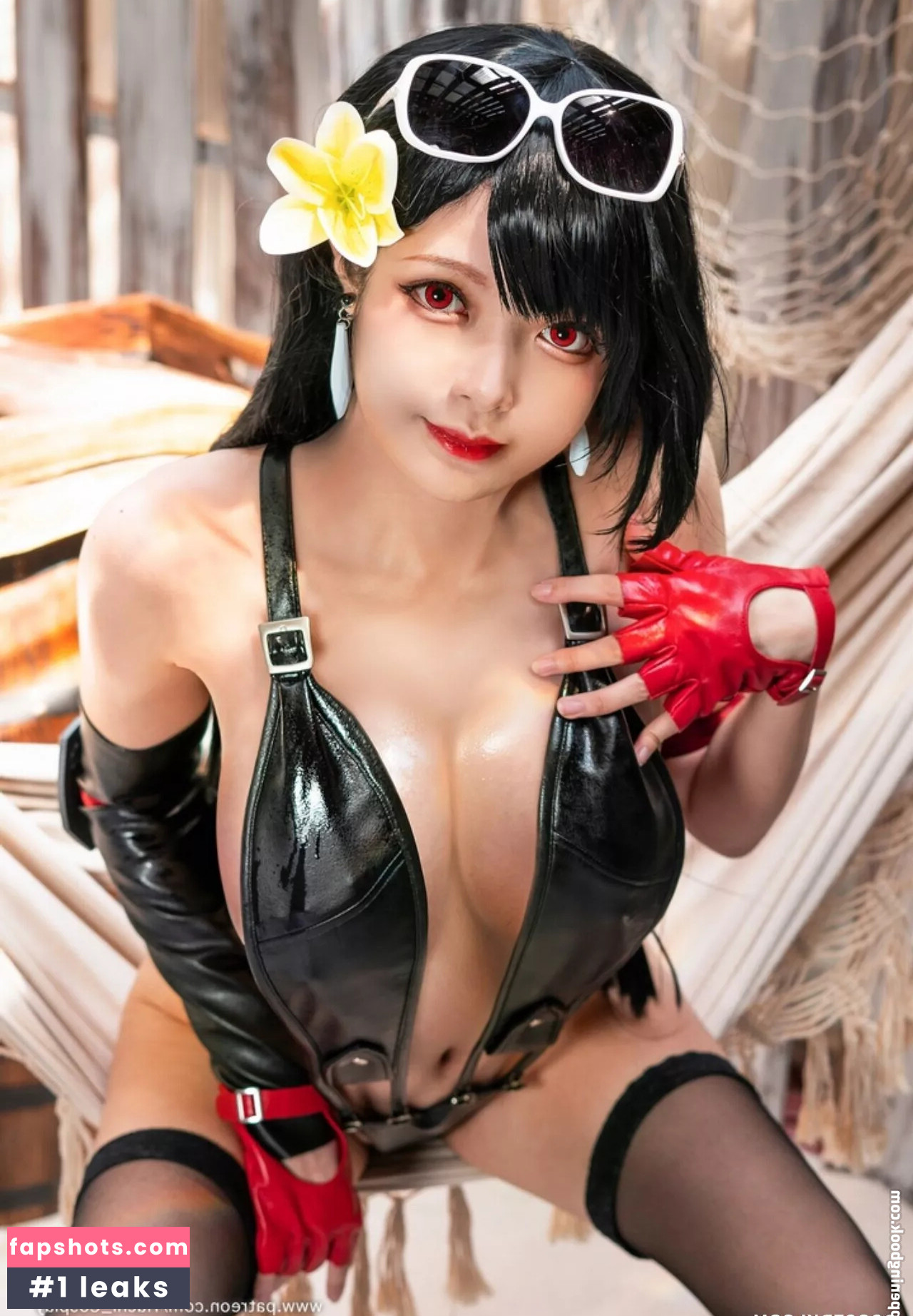 Hachi_Cosplay gallery photo #16