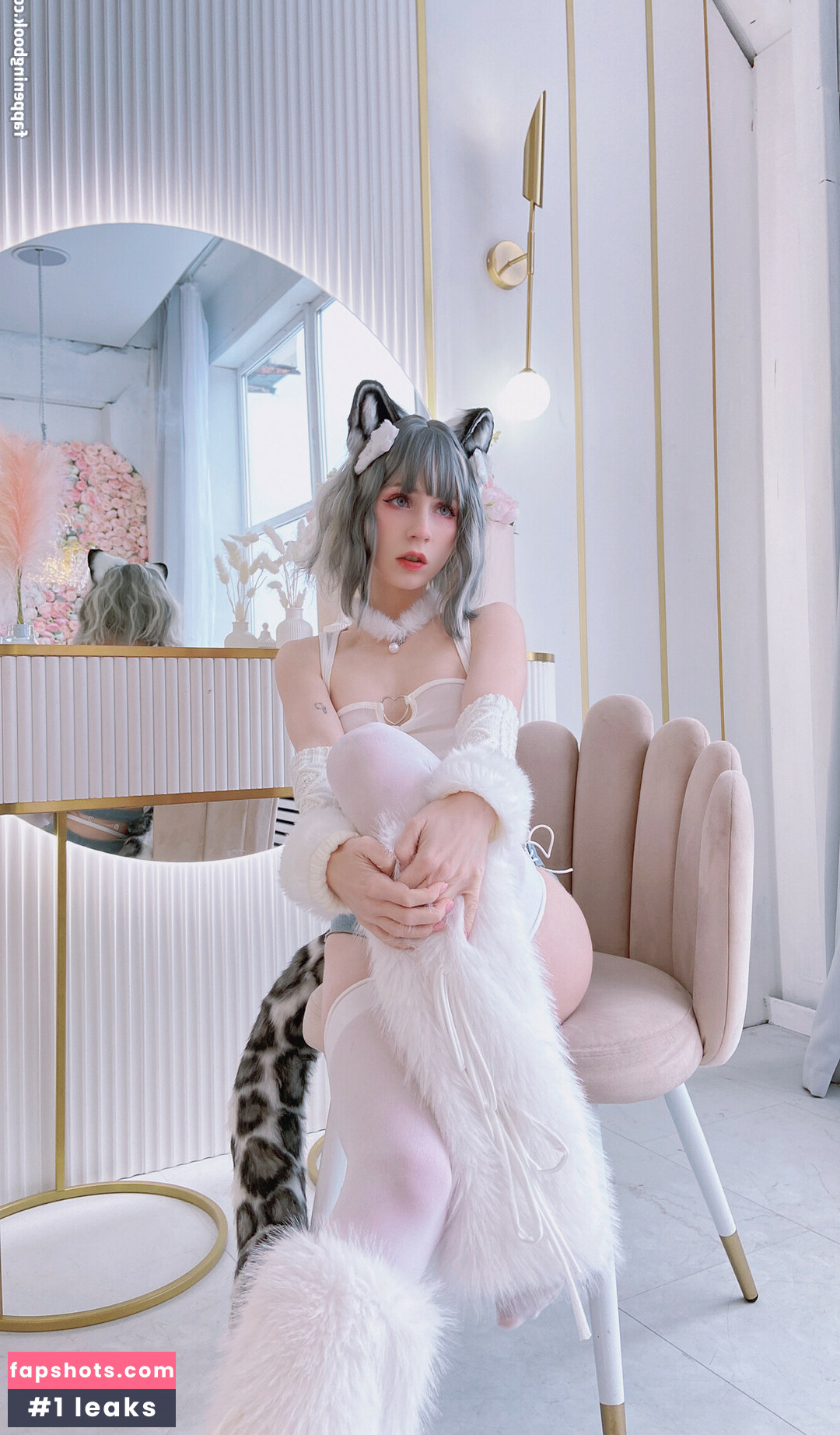 Hackee_chan gallery photo #9