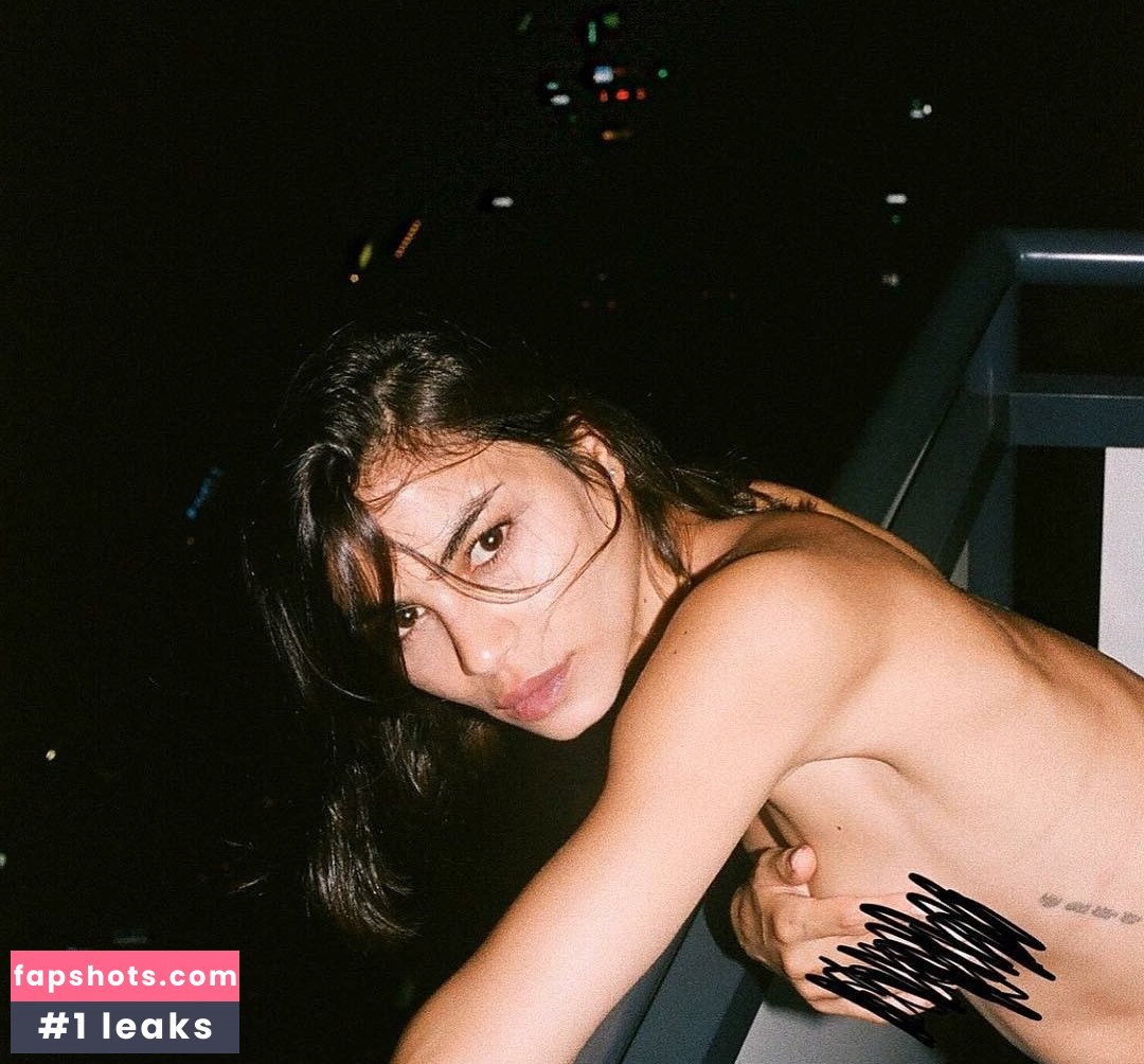 Hadar Shira-Kel gallery photo #13