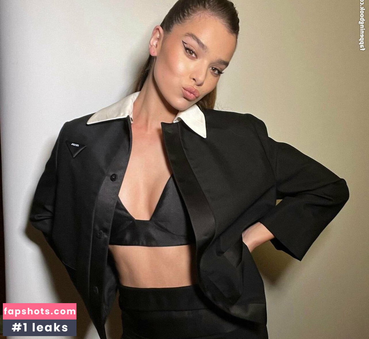 Hailee Steinfeld gallery photo #1081