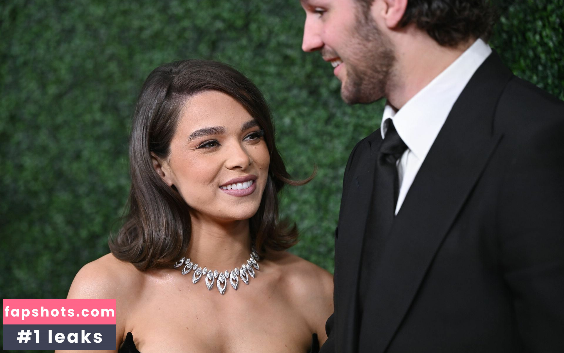 Hailee Steinfeld gallery photo #110