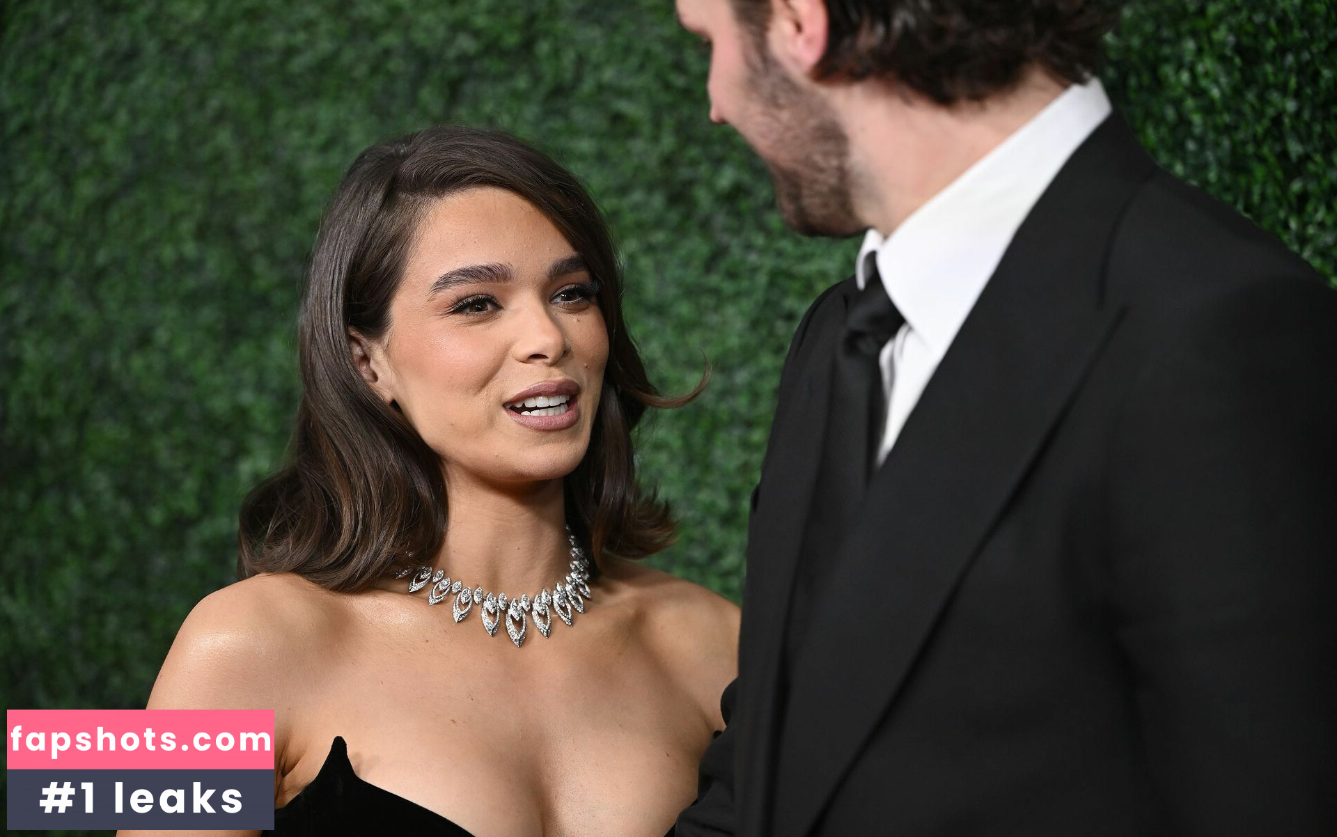 Hailee Steinfeld gallery photo #111