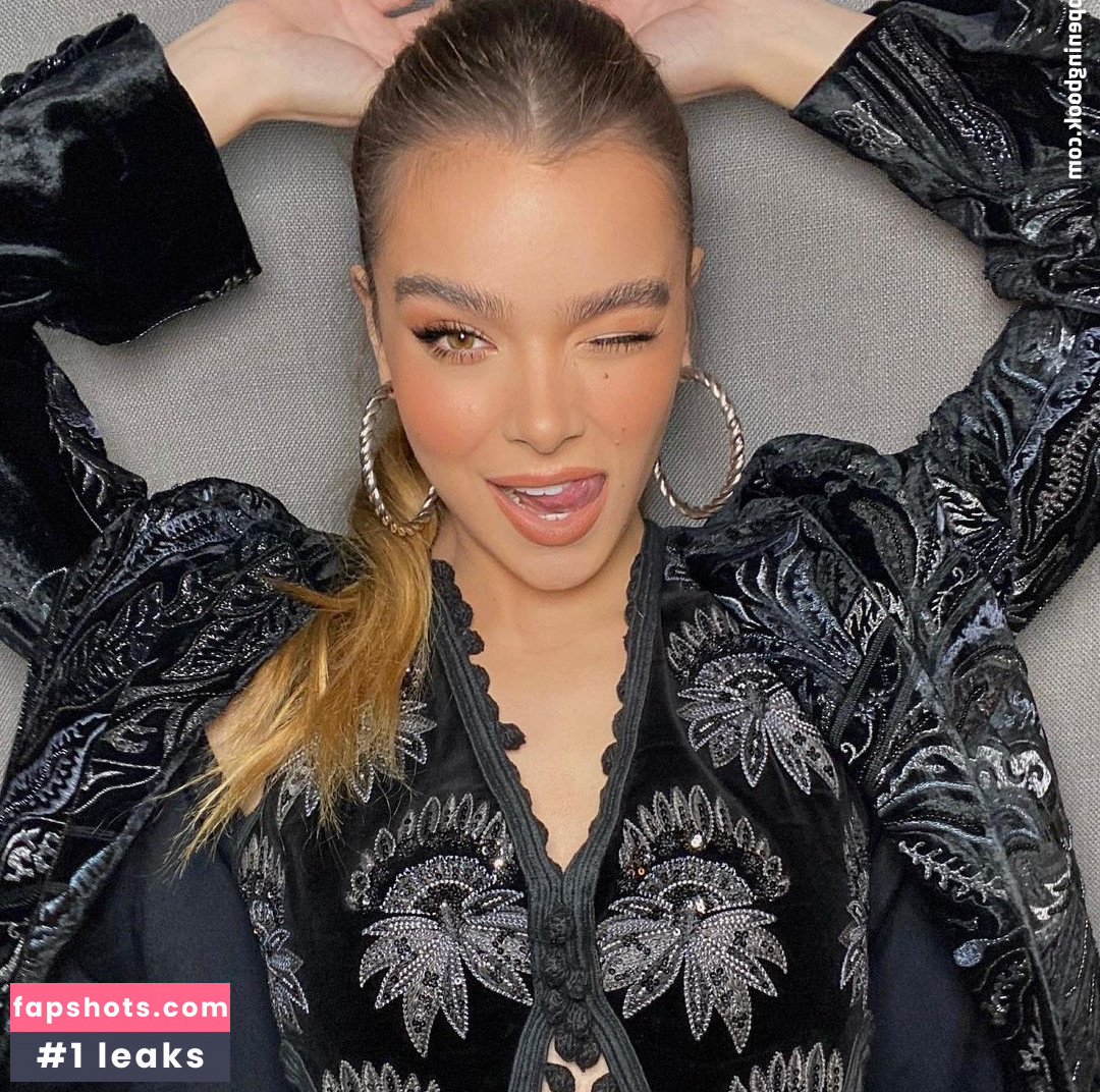 Hailee Steinfeld gallery photo #1167