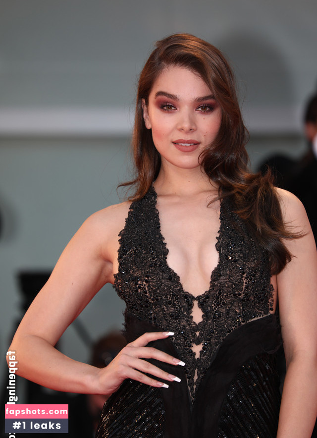 Hailee Steinfeld gallery photo #1183