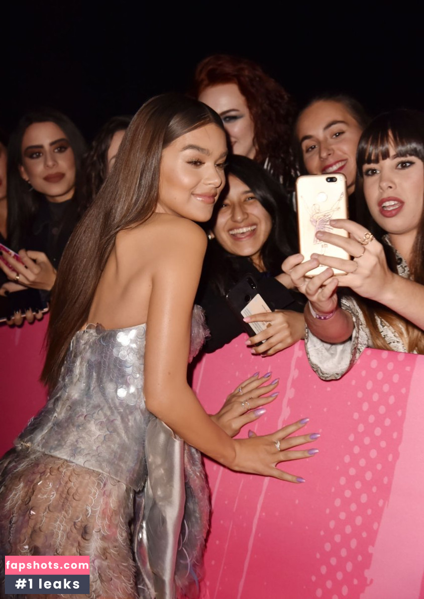 Hailee Steinfeld gallery photo #1745