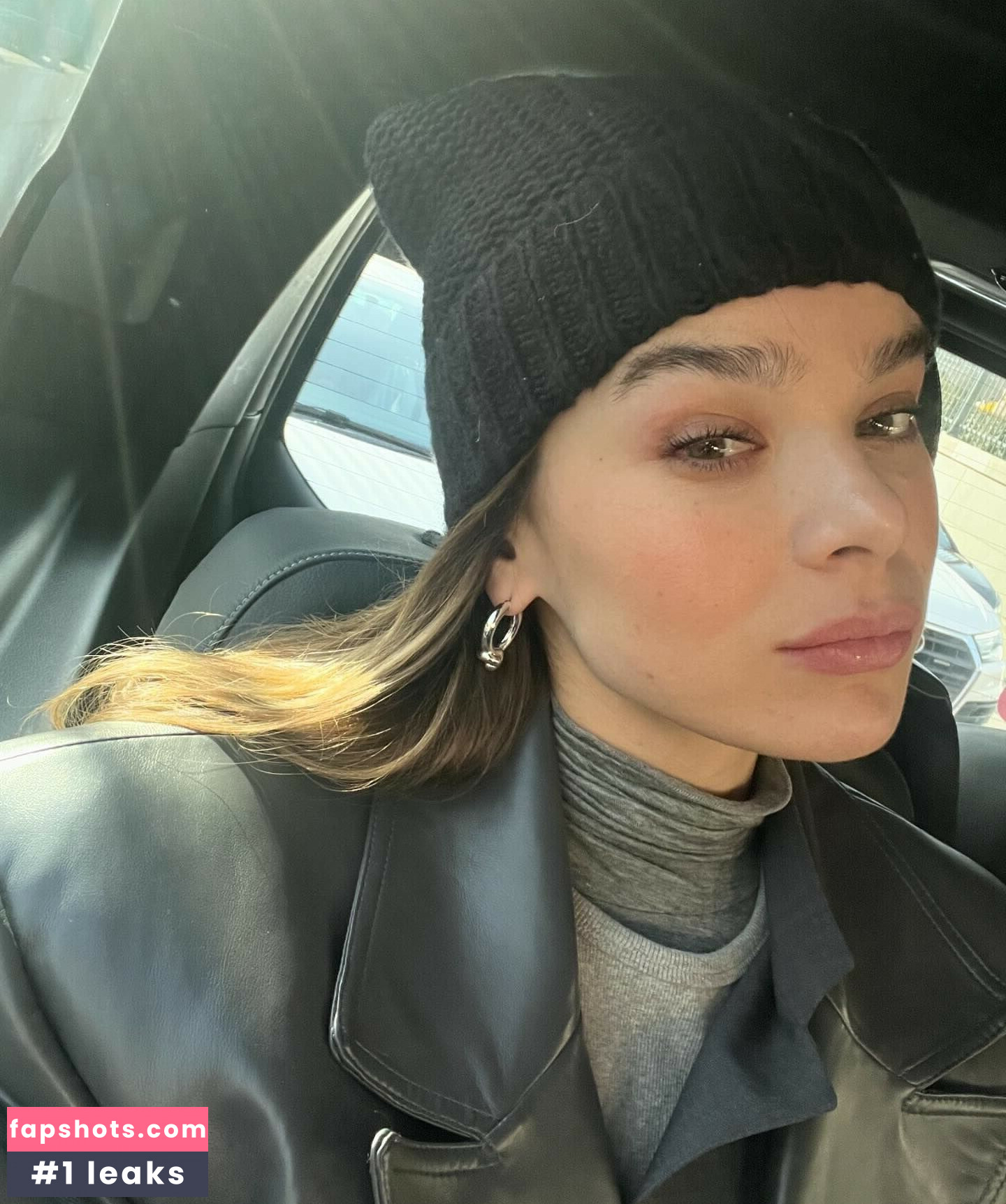 Hailee Steinfeld gallery photo #282