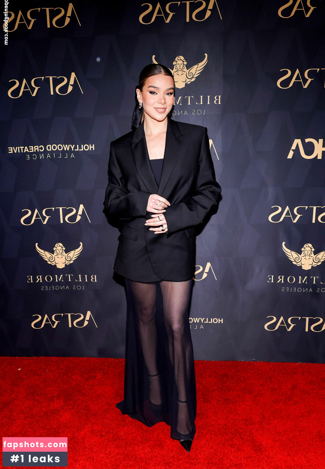 Hailee Steinfeld gallery photo #320