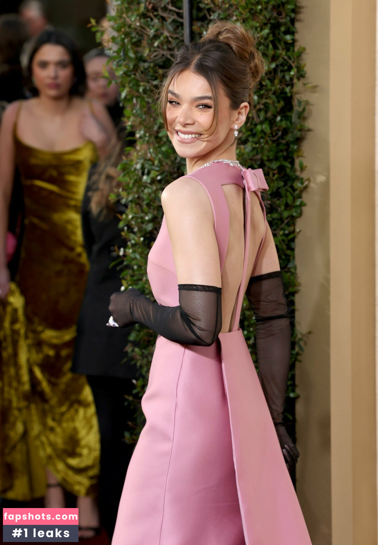 Hailee Steinfeld gallery photo #351