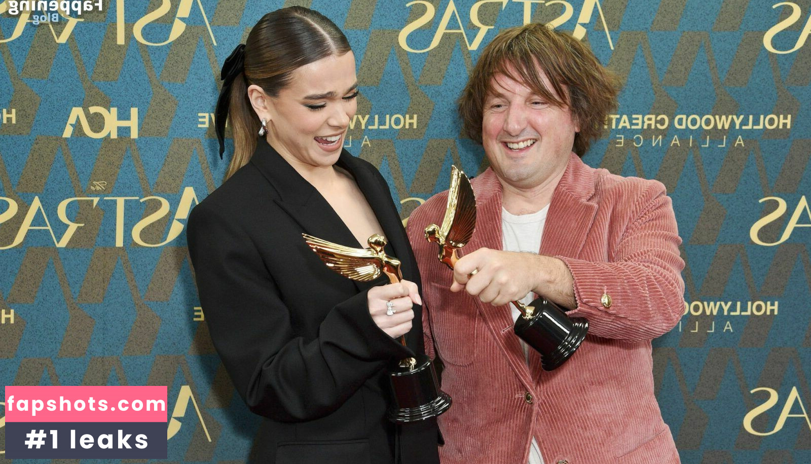 Hailee Steinfeld gallery photo #360