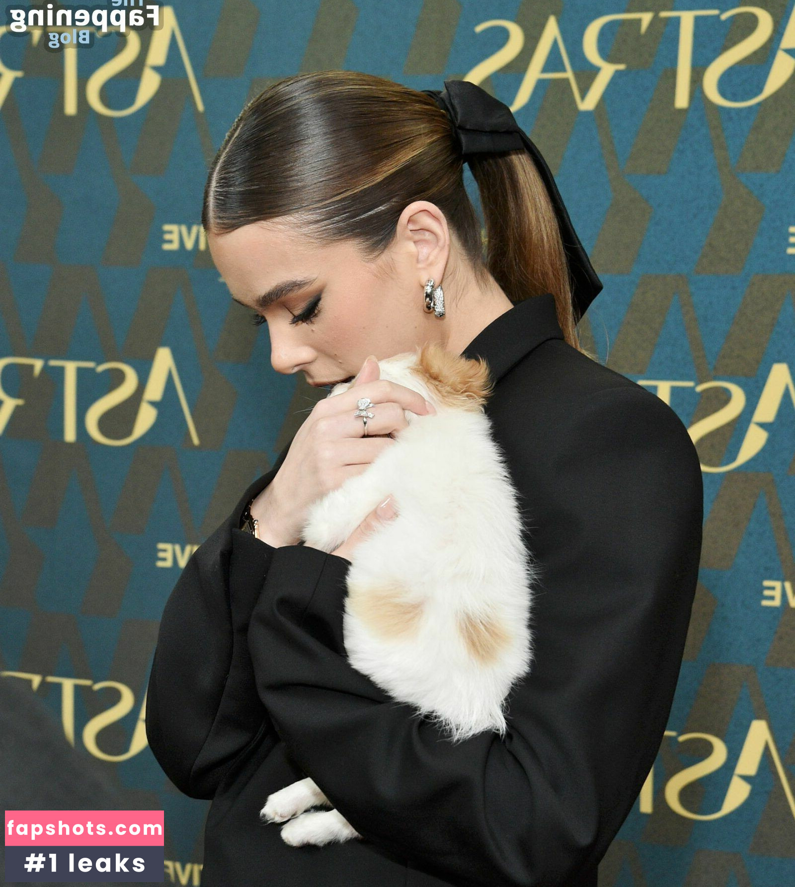 Hailee Steinfeld gallery photo #362