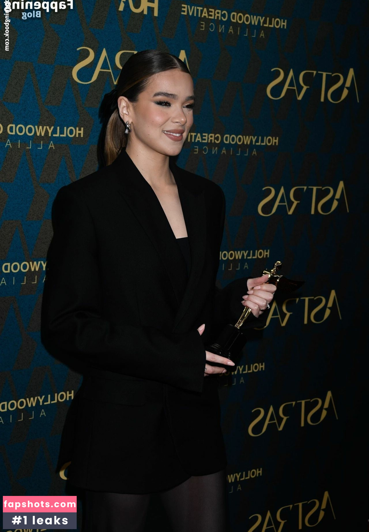 Hailee Steinfeld gallery photo #382