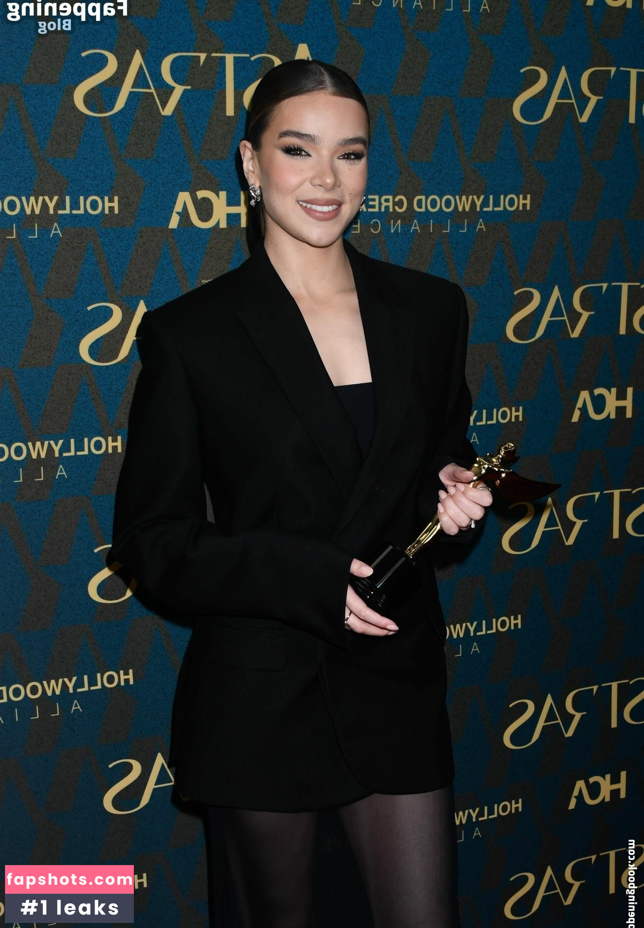 Hailee Steinfeld gallery photo #383