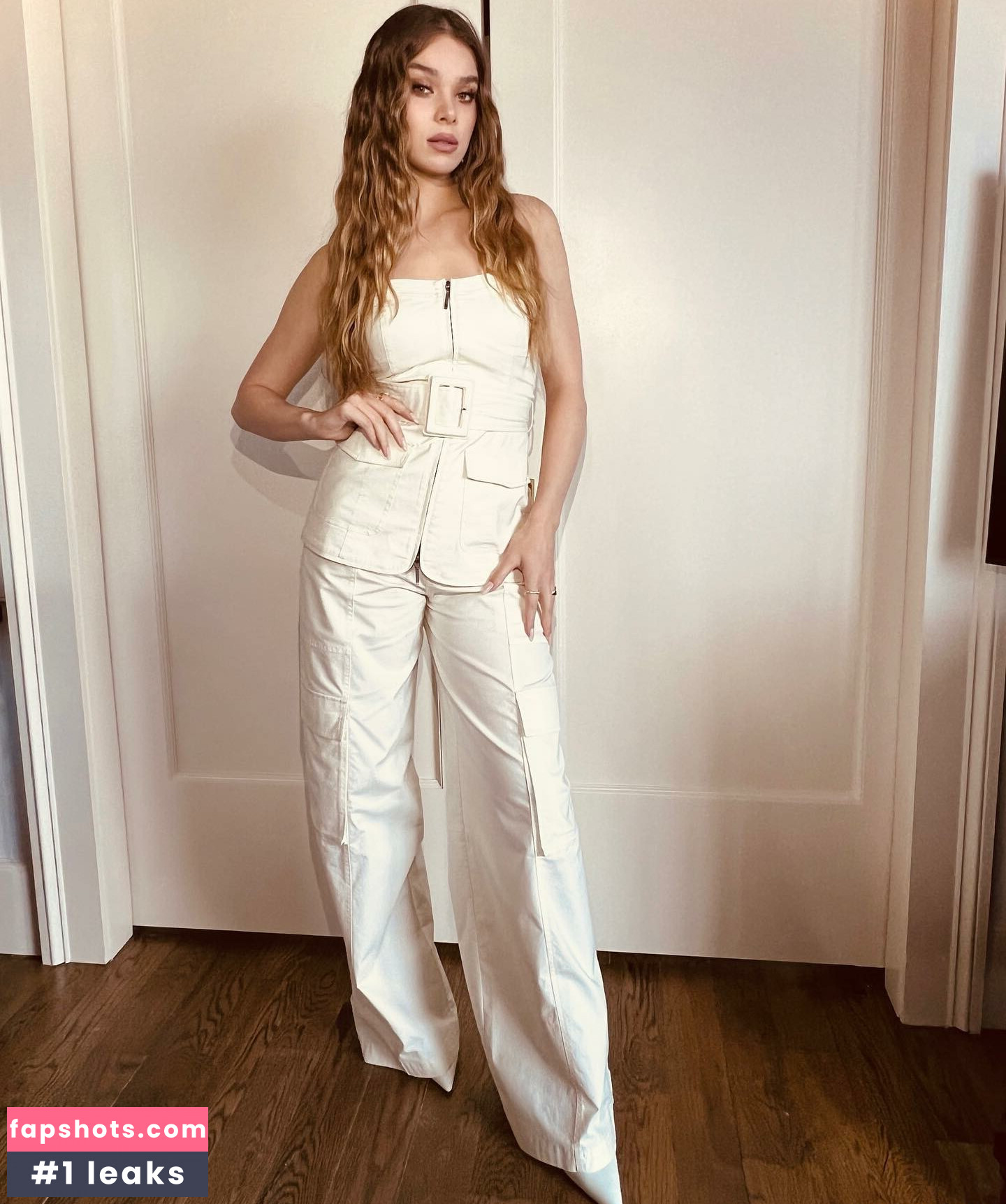 Hailee Steinfeld gallery photo #471