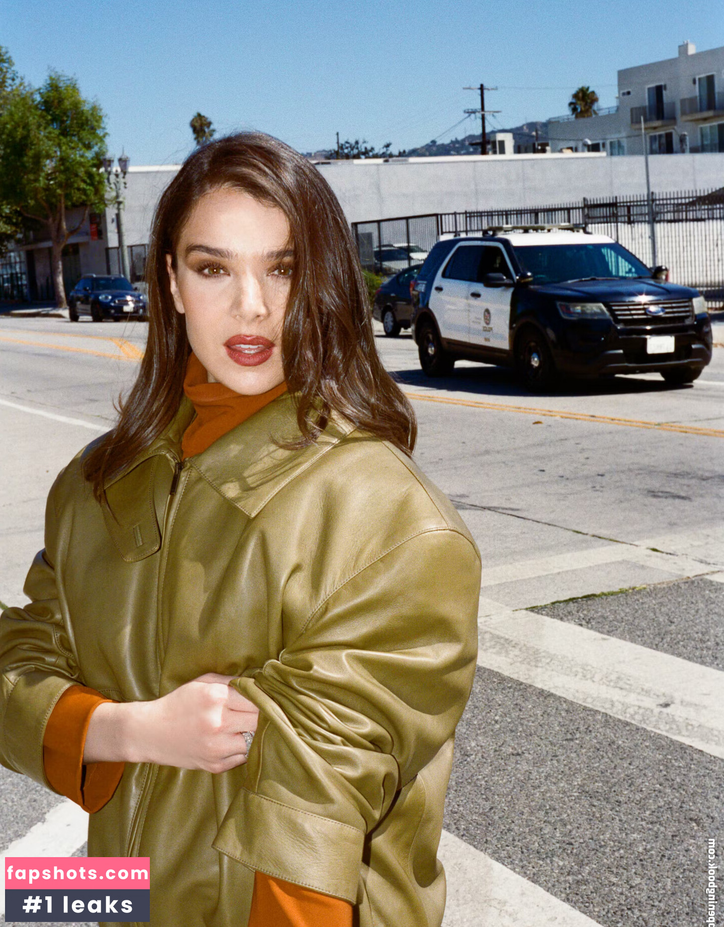 Hailee Steinfeld gallery photo #7