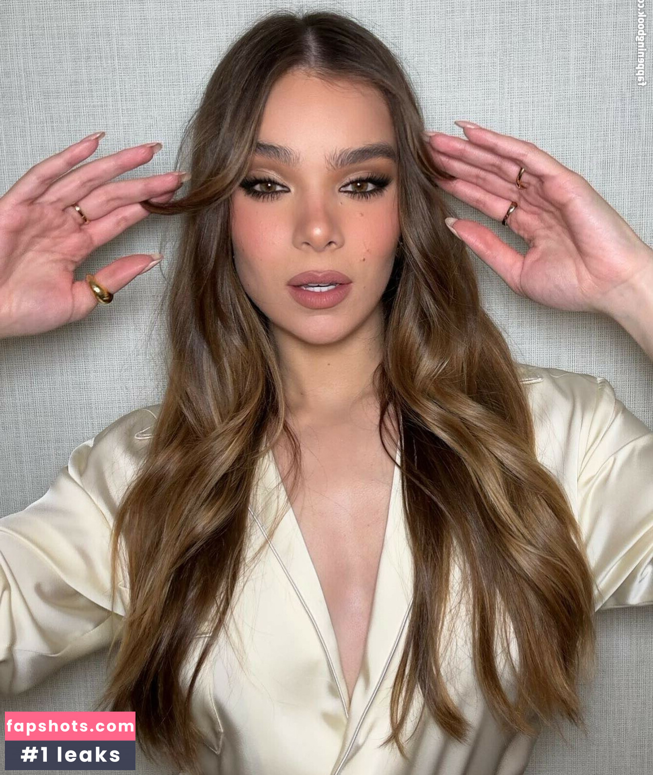 Hailee Steinfeld gallery photo #838