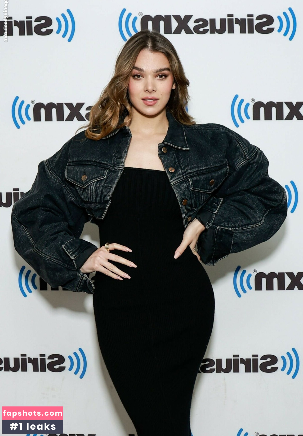 Hailee Steinfeld gallery photo #857